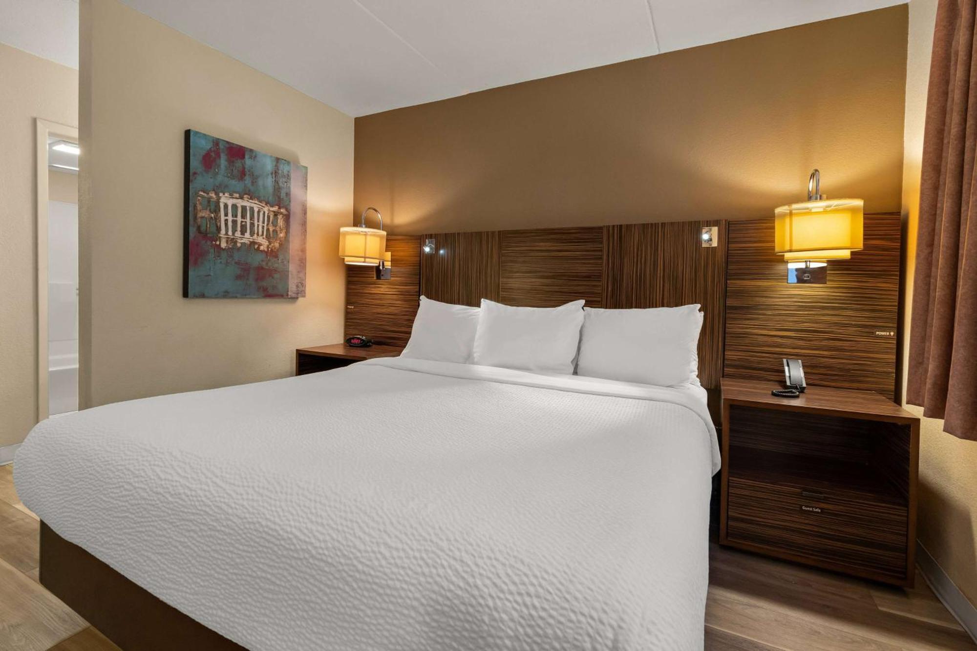 Ramada By Wyndham Harrisburg/Hershey Area Buitenkant foto